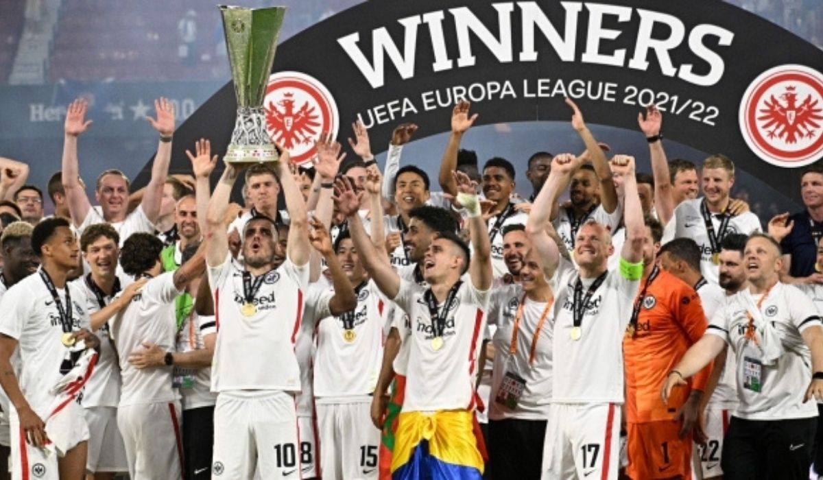 Eintracht, Rangers fans put on show for the ages at Europa League final